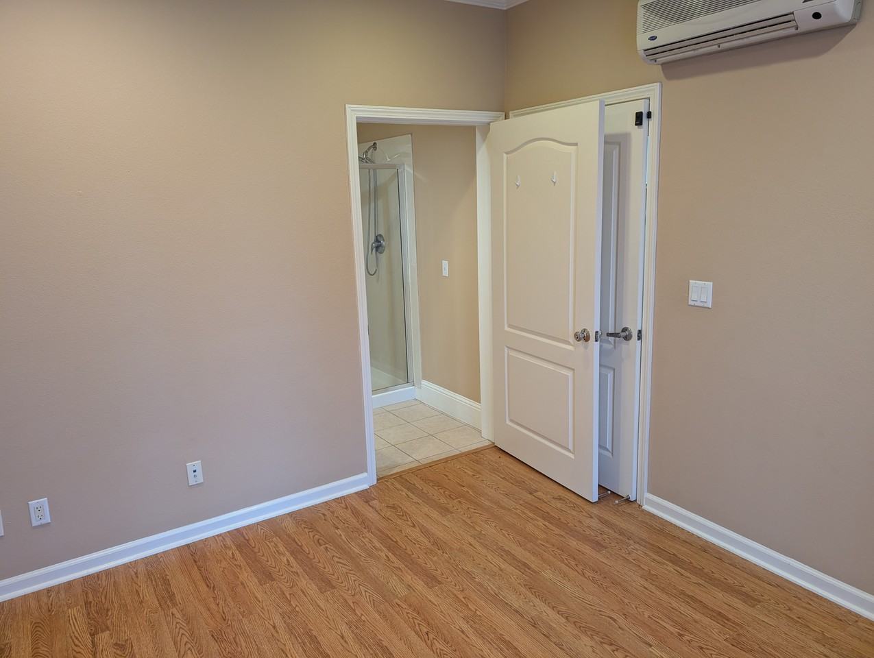 10186 Imperial Ave #1 - Photo 4 of 32