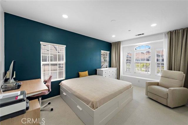 15 Strawflower St - Photo 2 of 8