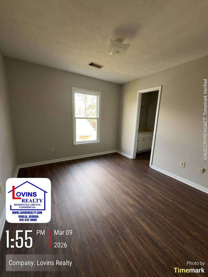 406 Randolph Dr #406 - Photo 6 of 6