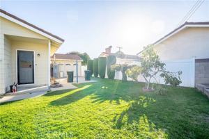 featured image of 2031 Nutwood Ave