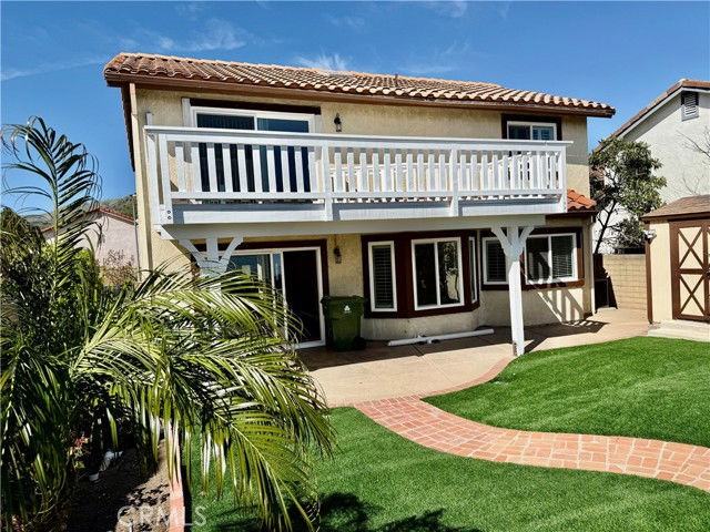 12044 Shadow Ridge Way - Photo 4 of 8