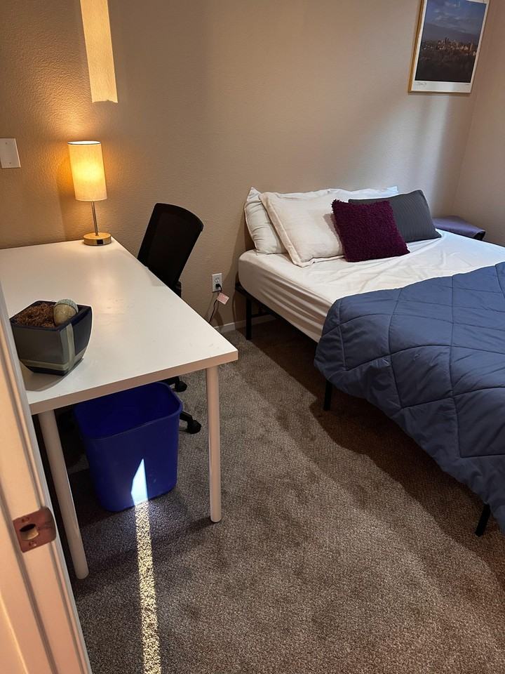 Red Ruby Way - Photo 4 of 8