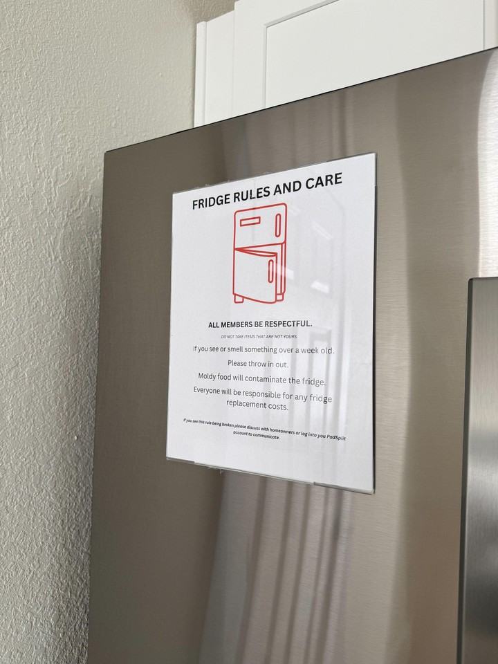 Lago Vista St - Photo 4 of 33