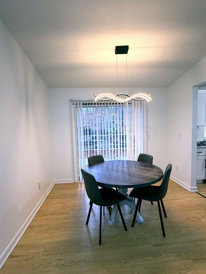 Tarragon Way Sw - Photo 3 of 14