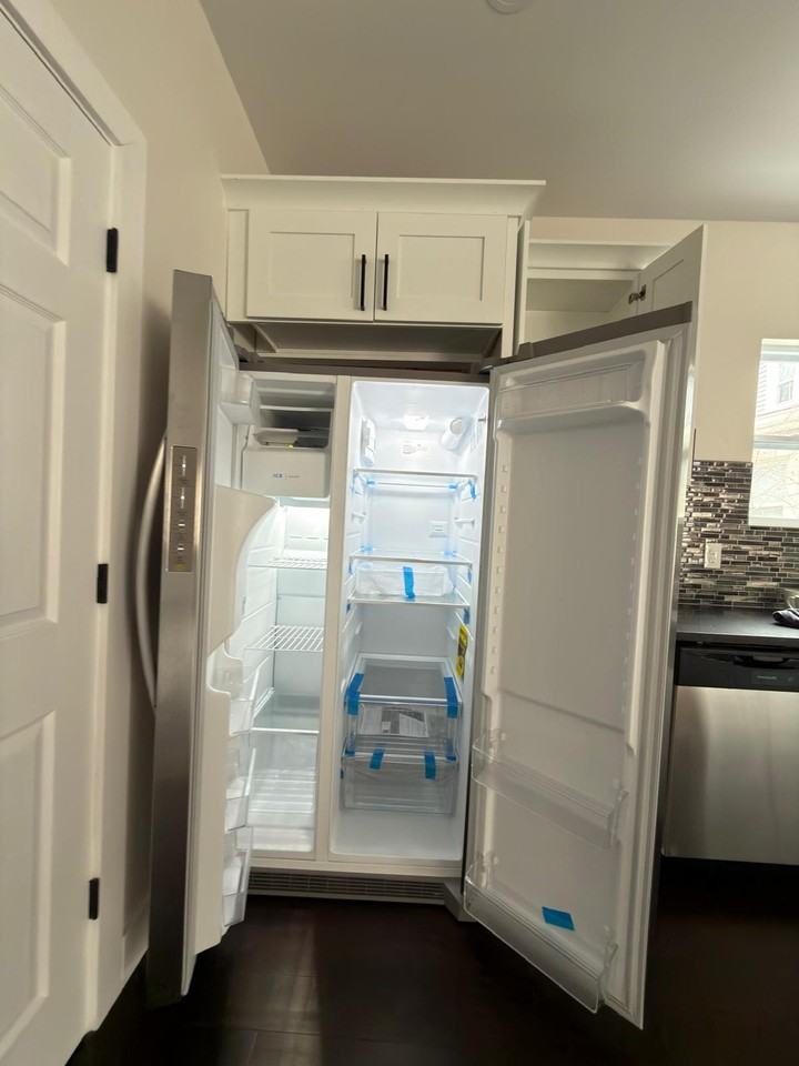 W 40th St - Photo 2 of 31