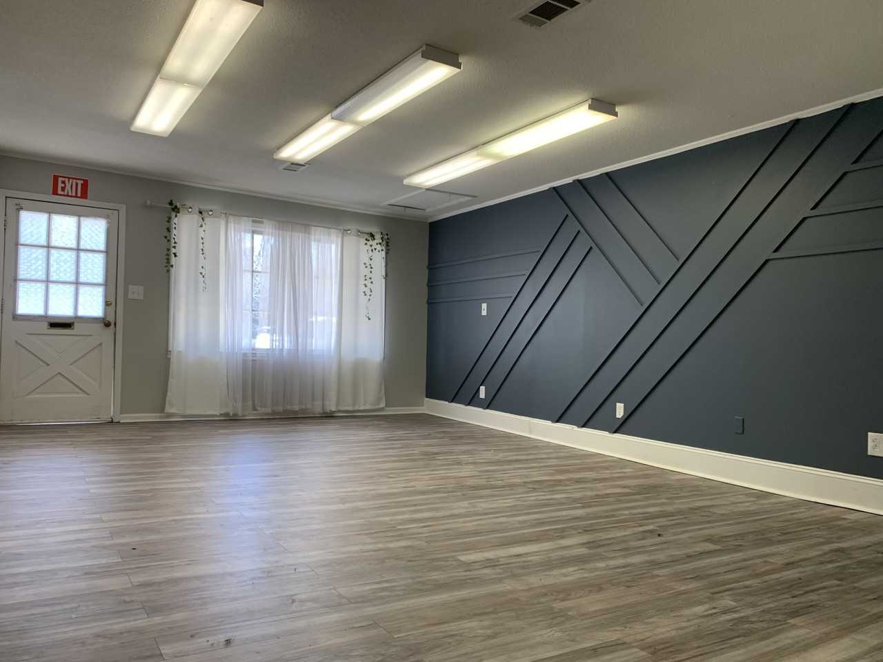 101 Winchester Ave #1 - Photo 3 of 9