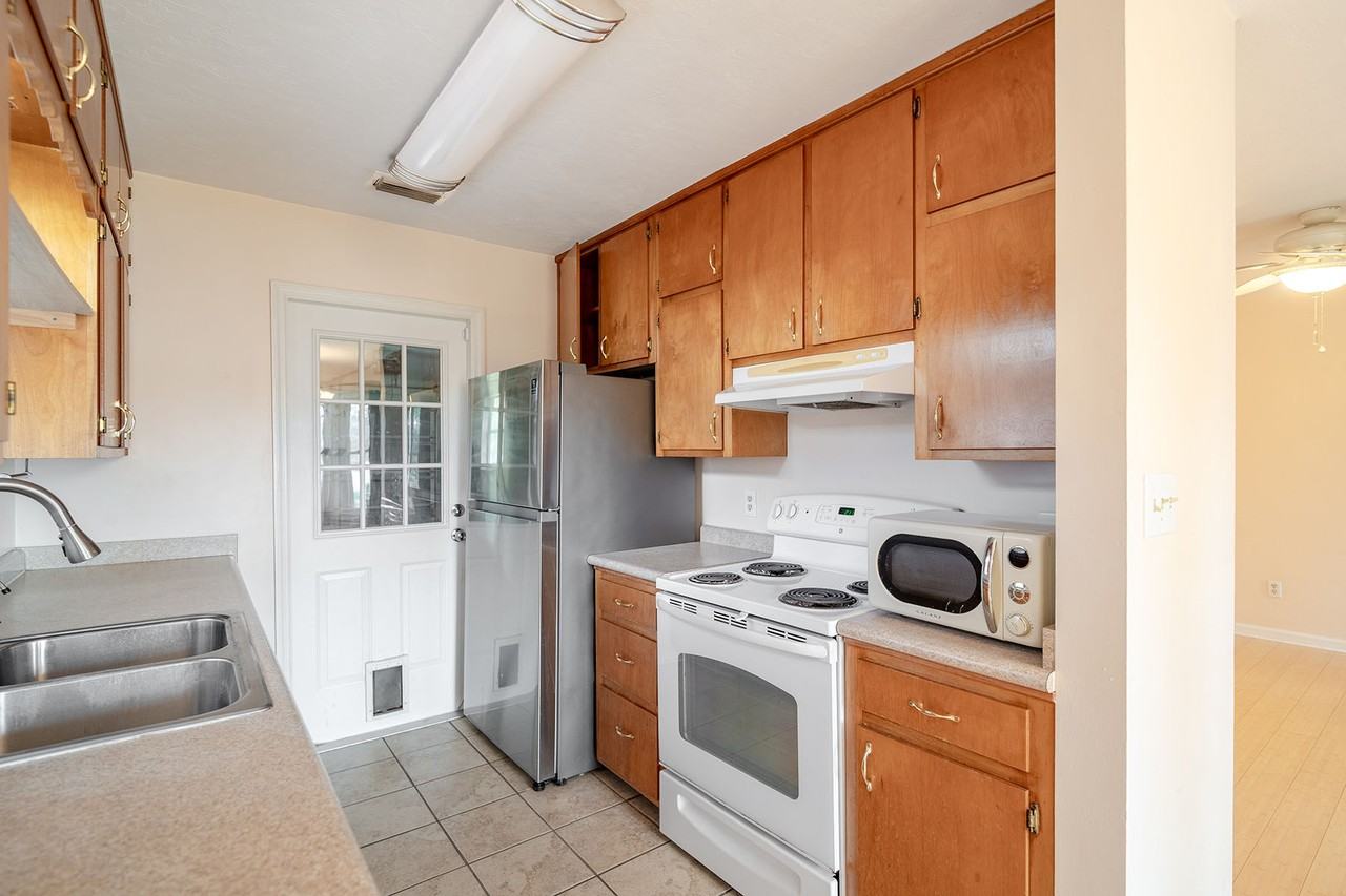 7890 Talley Ann Dr #1 - Photo 7 of 21