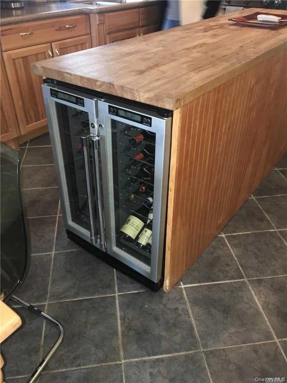 86 Minnesota Ave - Photo 7 of 10