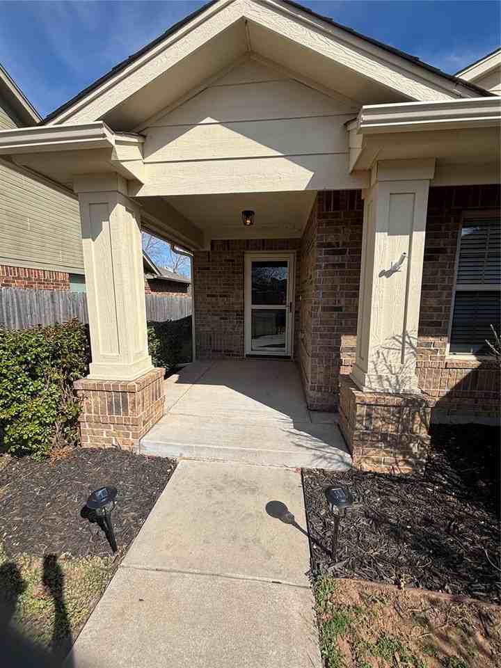 3005 Grant Rd - Photo 2 of 30