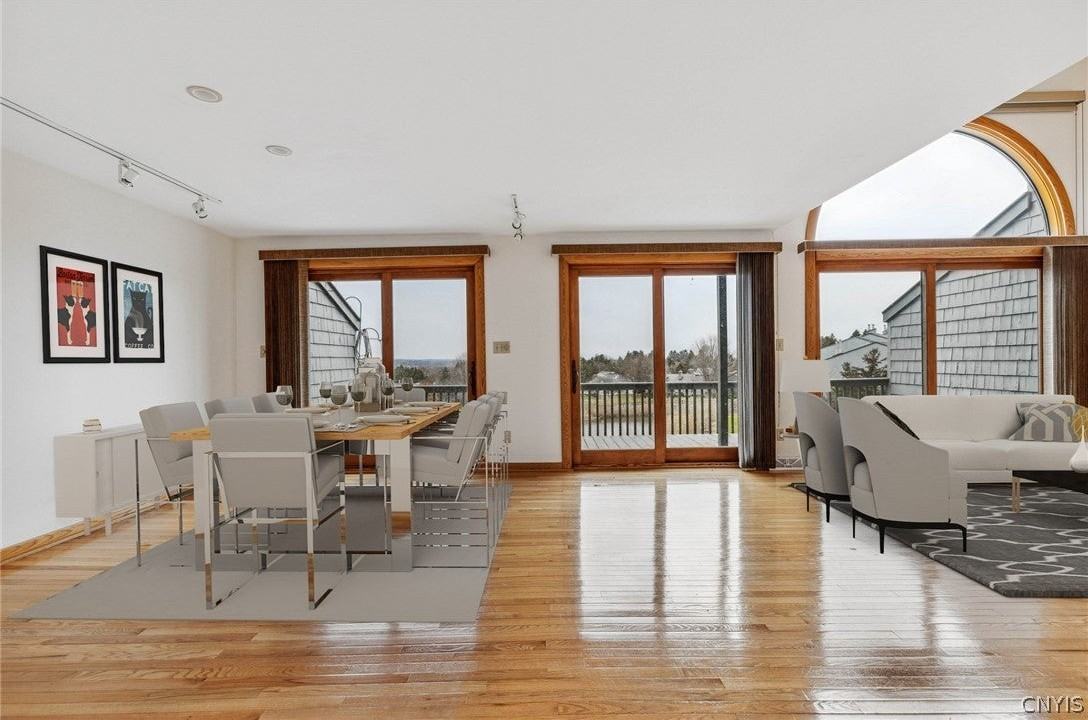 8341 Decoy Run - Photo 4 of 34