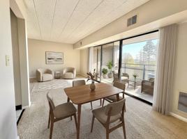 featured image of 712C Mcknight Cir #C712