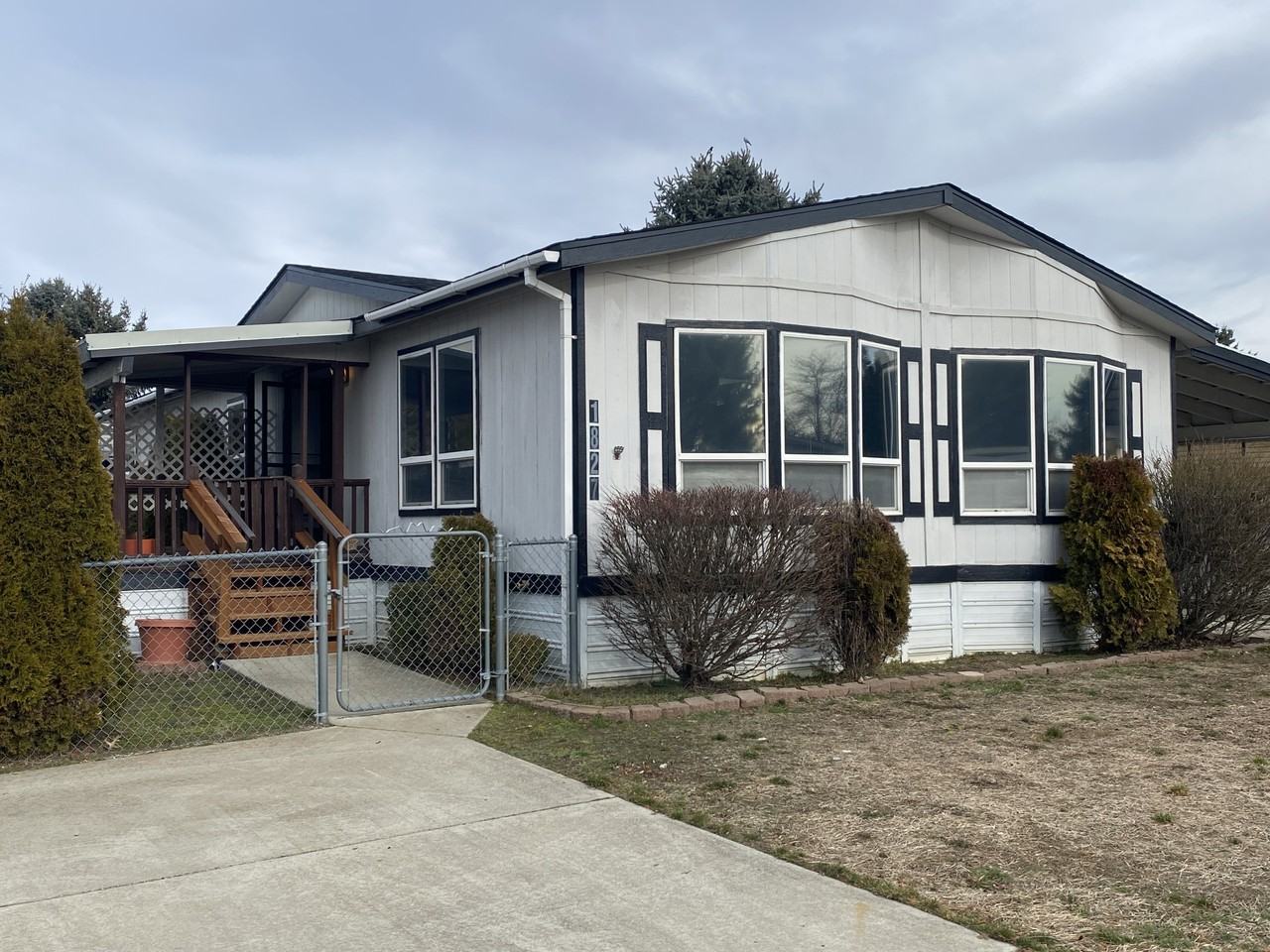 1827 W Westminster Ave - Photo 2 of 18