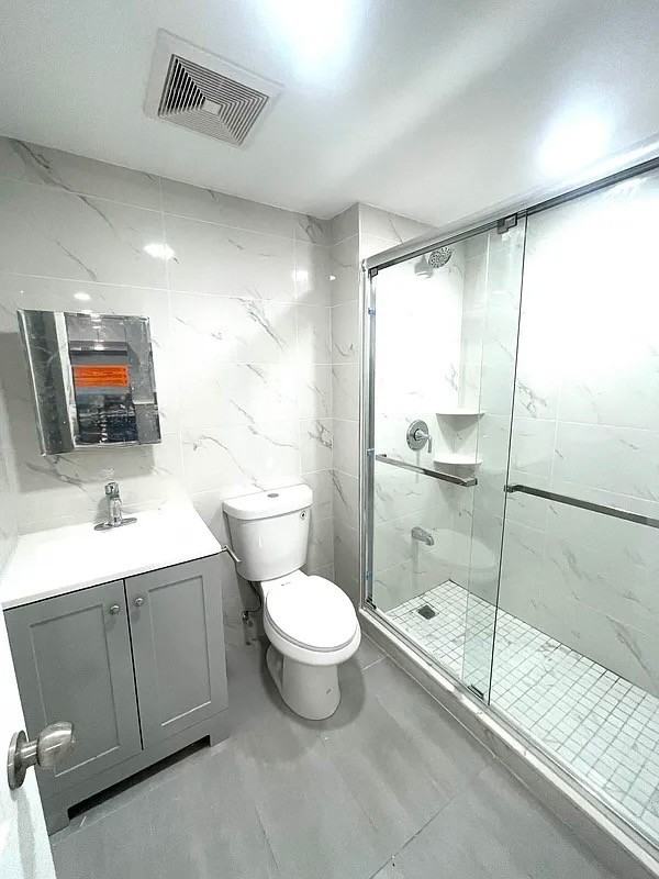 25-83 49th Street #1R - Photo 5 of 5