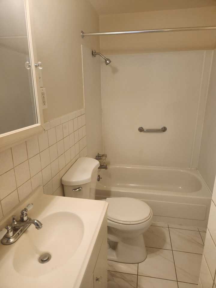 134 Harrison Ave Sw #134 - Photo 5 of 7