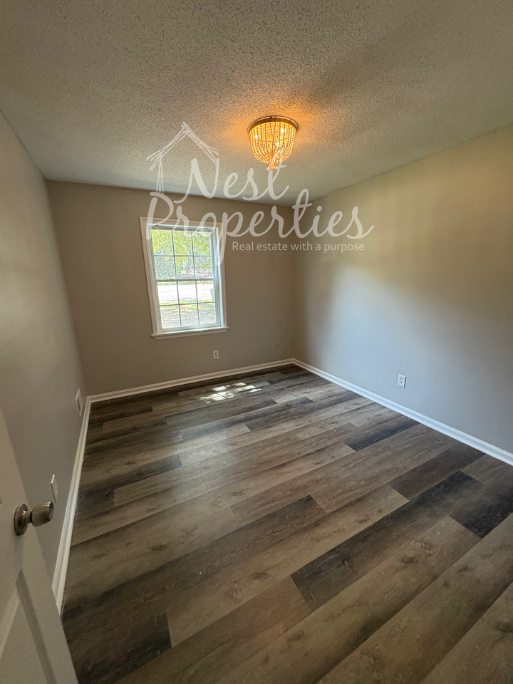 136 Weston Watch Rd #1 - Photo 6 of 6