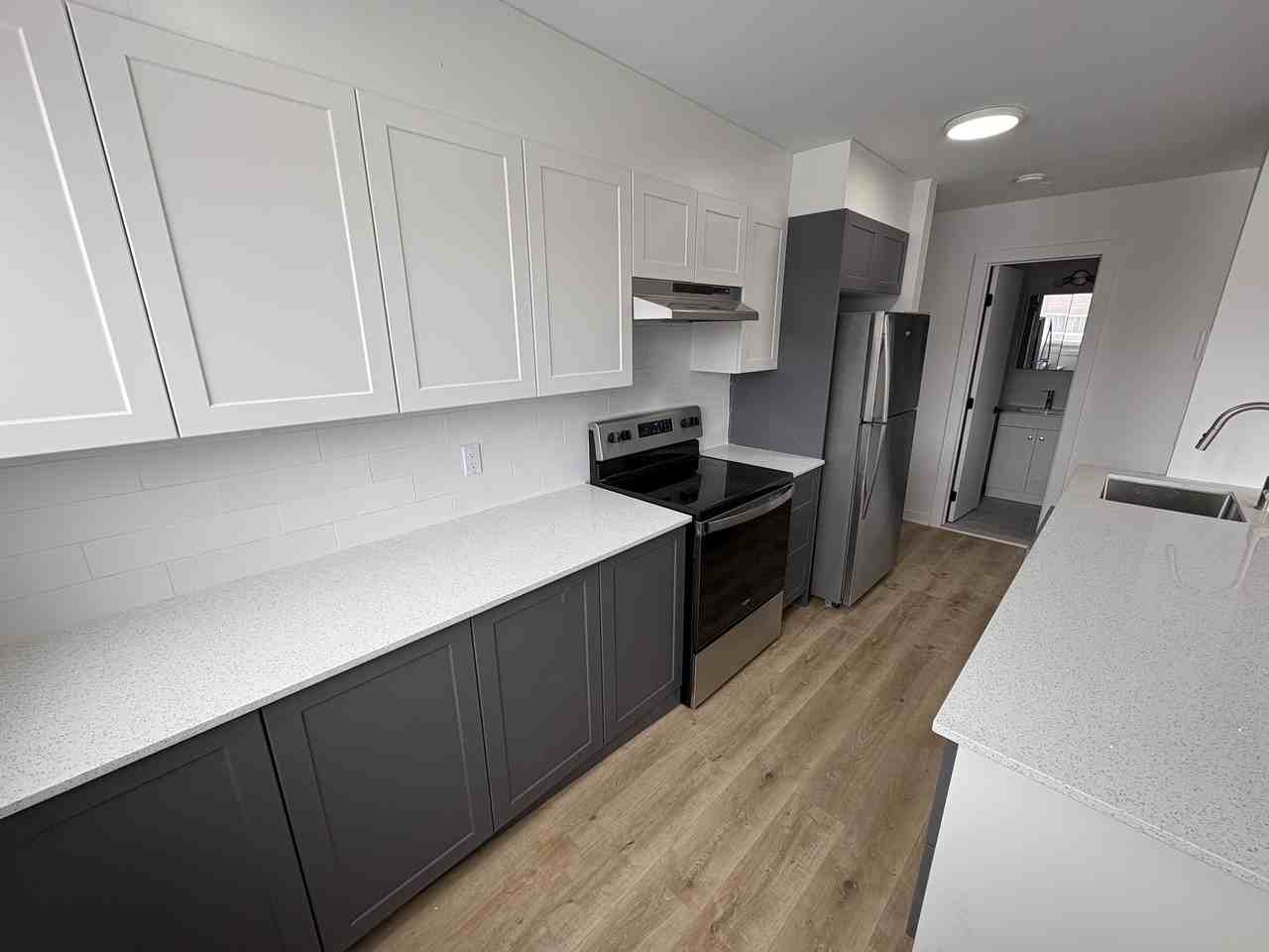 6070 Boulevard Joseph-Renaud #207 - Photo 3 of 11