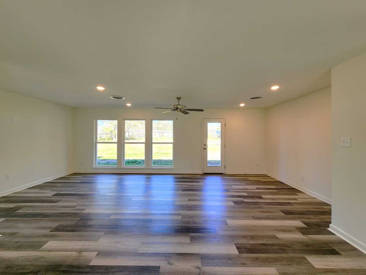 12097 Pendarvis Ln #1 - Photo 3 of 9