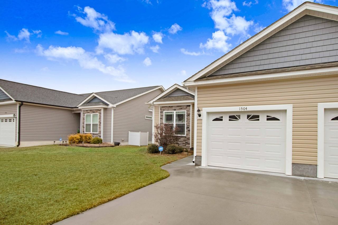 1504 S Taylor St #1 - Photo 2 of 19