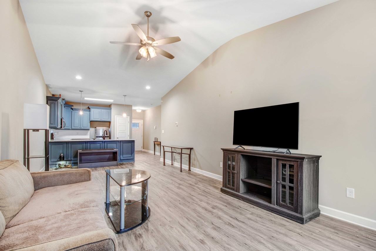 1504 S Taylor St #1 - Photo 6 of 19