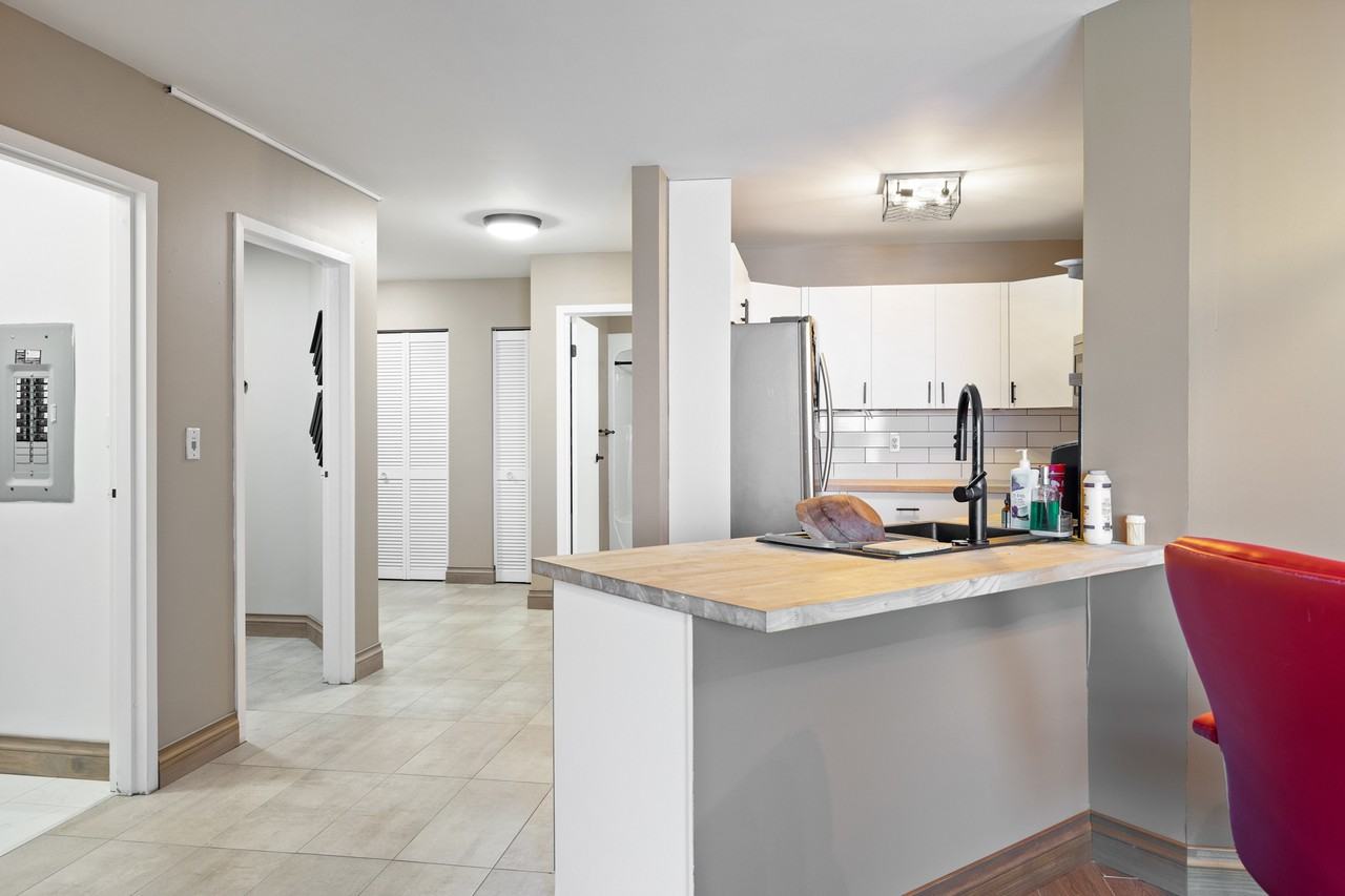 540 Ouellette Ave #7E - Photo 4 of 33