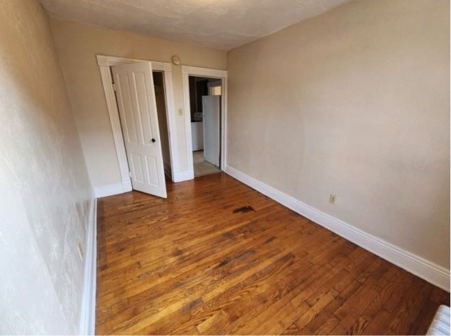 655 E 7th St Apt 2nd #2ndFLFRONT - Photo 6 of 11