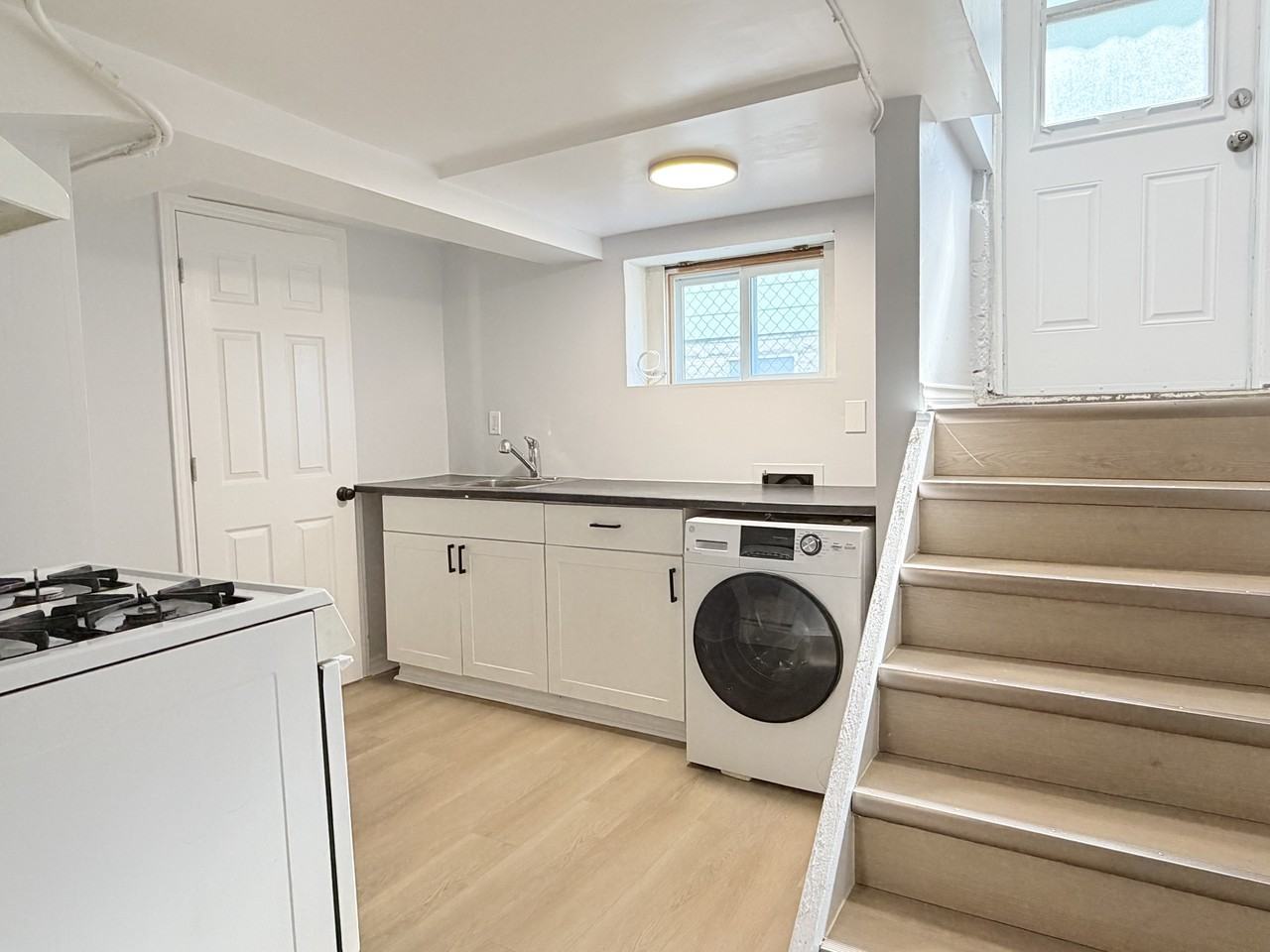 1059 Henry Ford Centre Dr Lowr - Photo 3 of 12