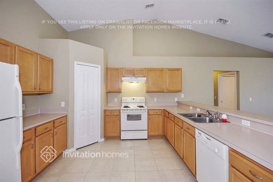 307 Shad Way - Photo 6 of 21