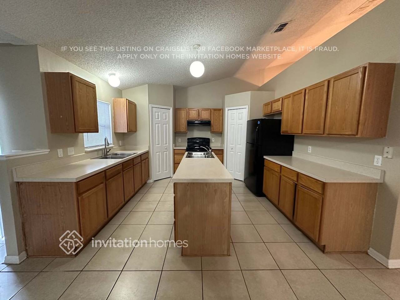 2165 Clearwater Dr - Photo 6 of 21