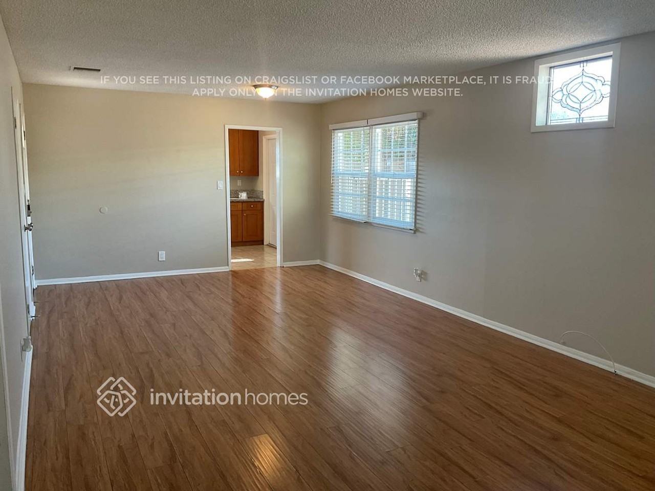 11240 Gaviota Ave - Photo 5 of 19