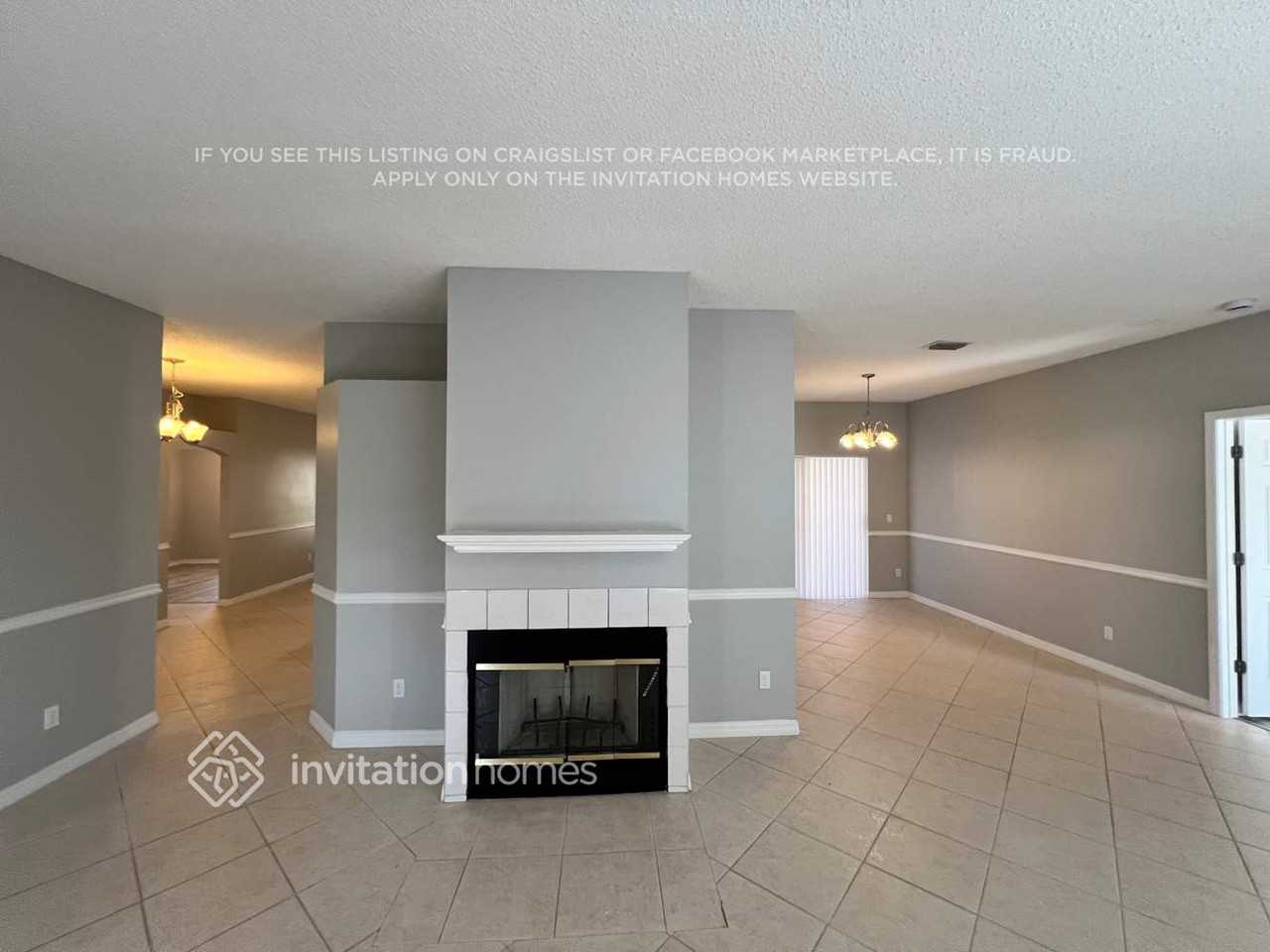 1385 Se Proctor Ln - Photo 6 of 26