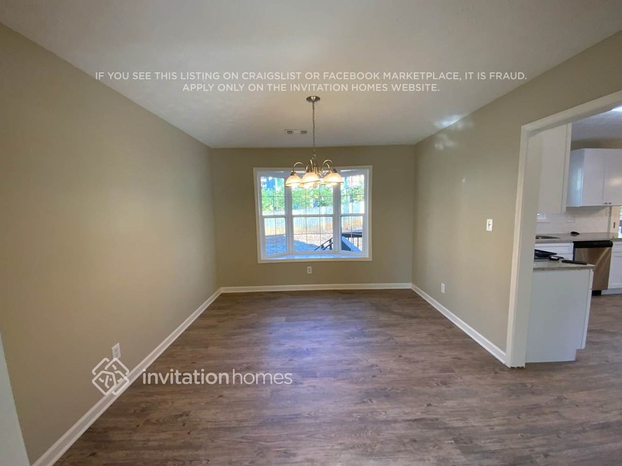 2071 Hunters Cove Dr - Photo 6 of 16