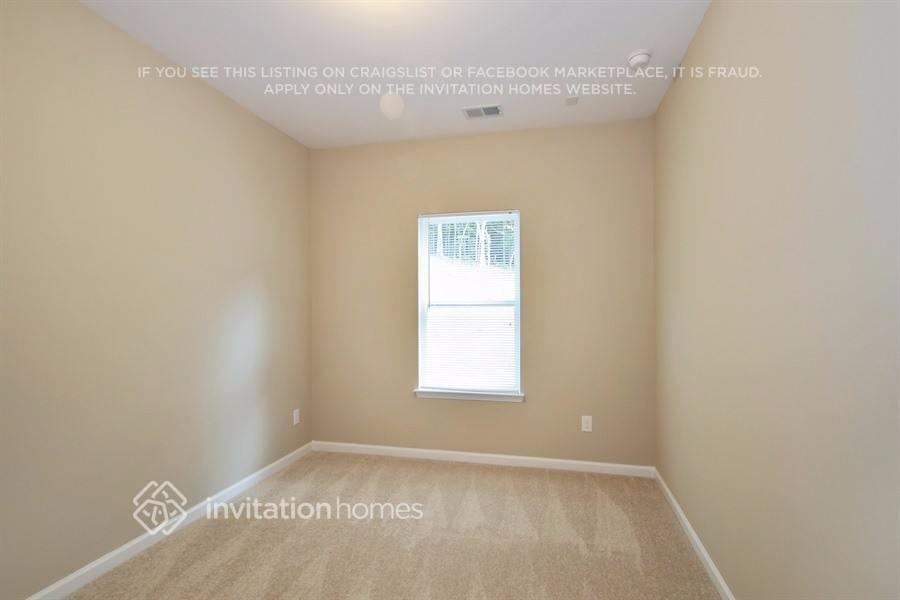 1923 Madeira Cir - Photo 7 of 16