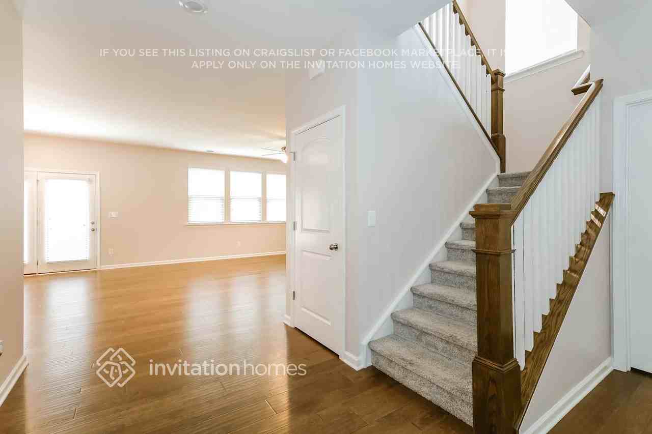 15201 Autumn Sage Dr - Photo 4 of 18