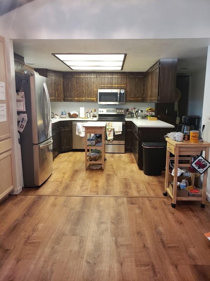 515 E 14th North St - Photo 3 of 16