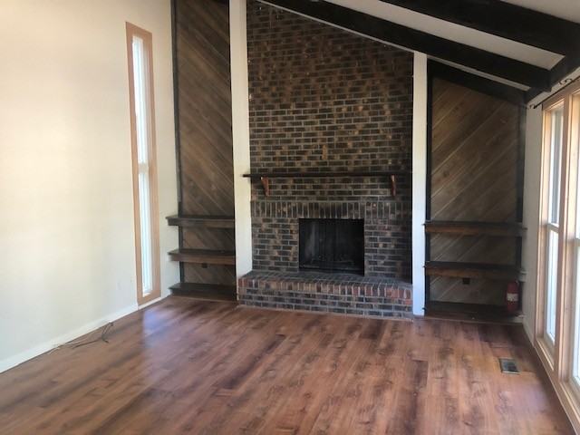 515 E 14th North St - Photo 5 of 16