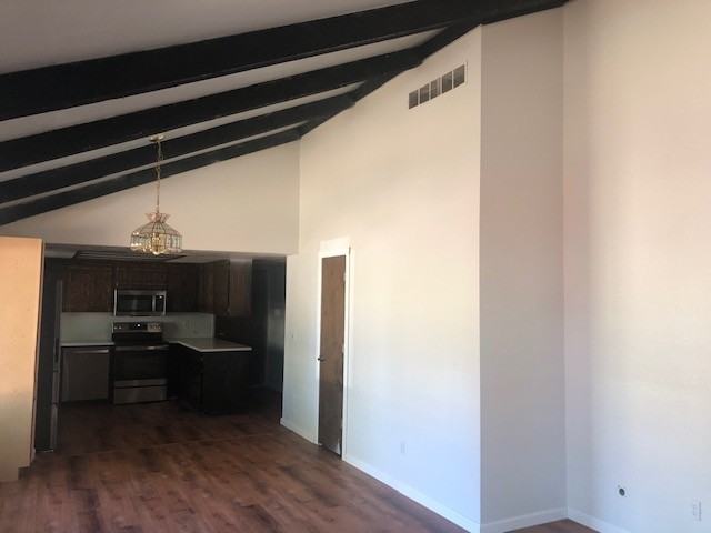 515 E 14th North St - Photo 7 of 16