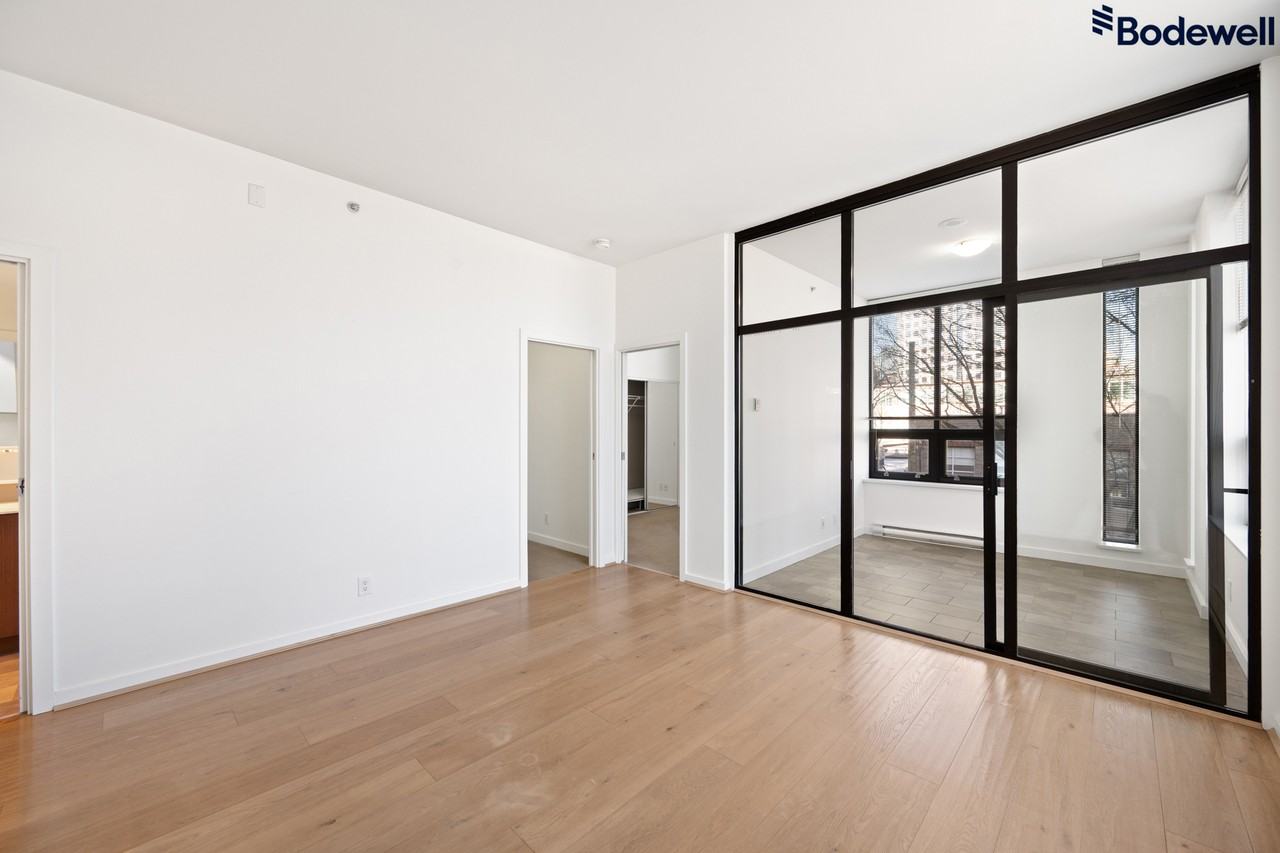 531 Beatty Street - Photo 2 of 14