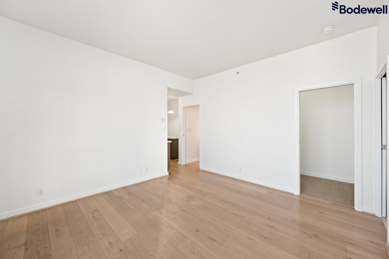 531 Beatty Street - Photo 3 of 14