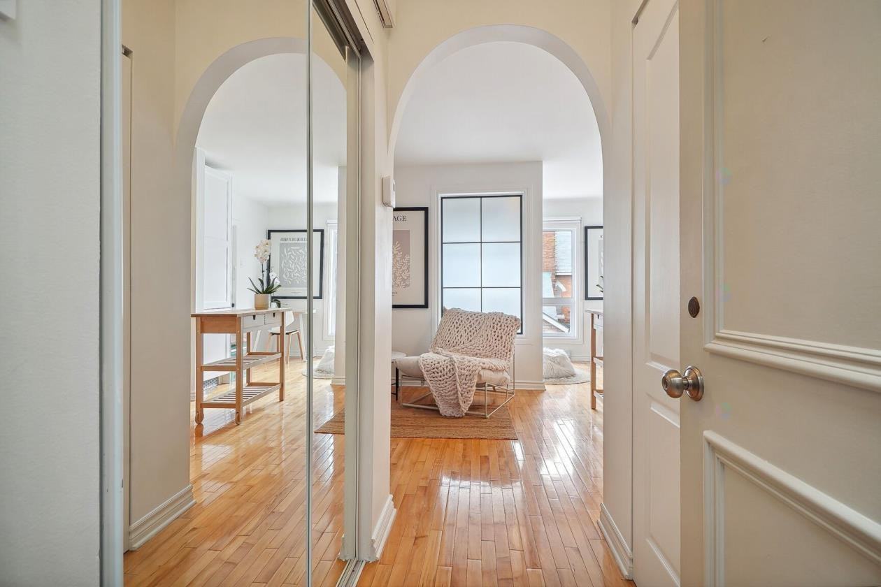 2172 Gauthier #2 - Photo 7 of 16