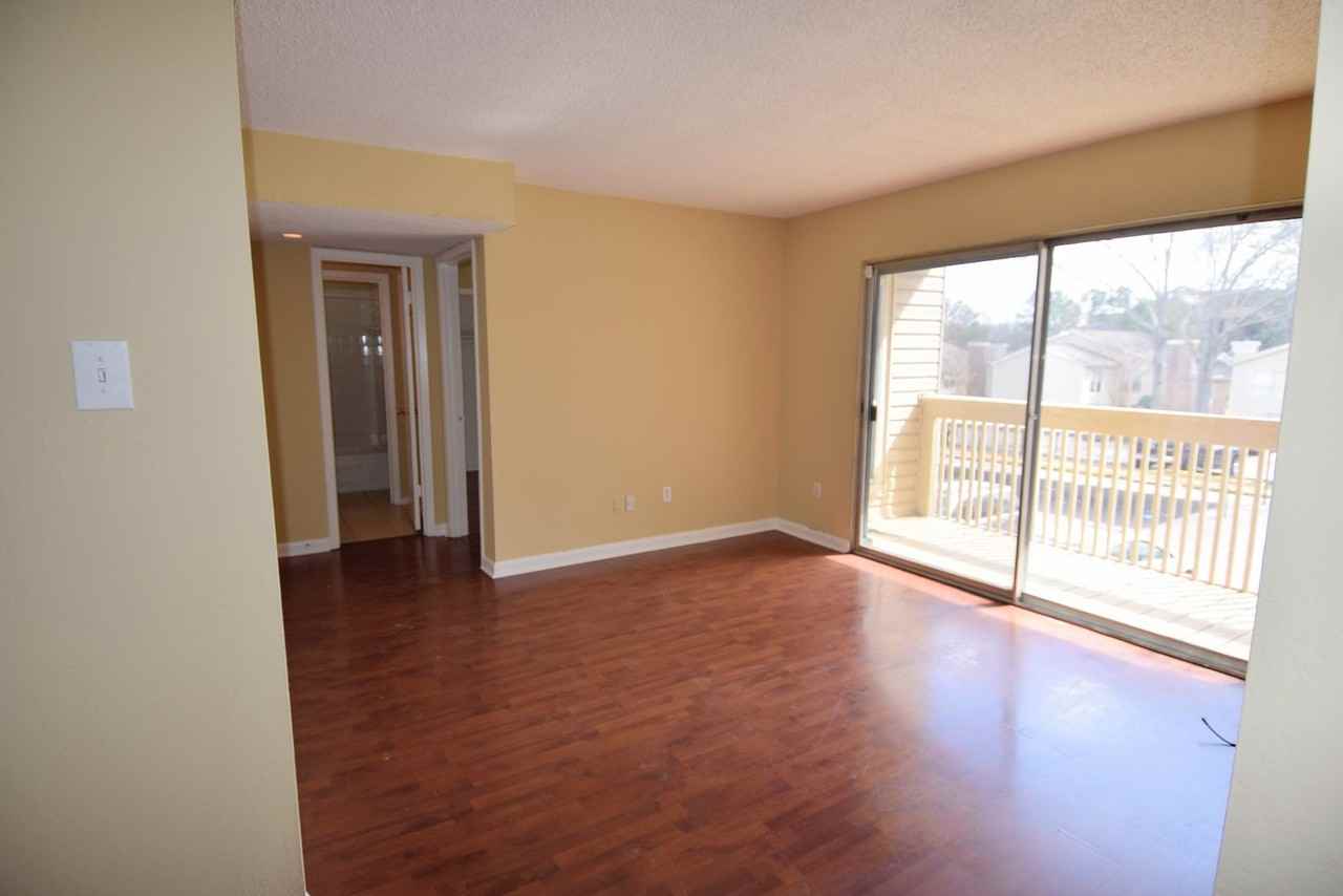 6747 Quail Hollow Ct - Photo 2 of 11