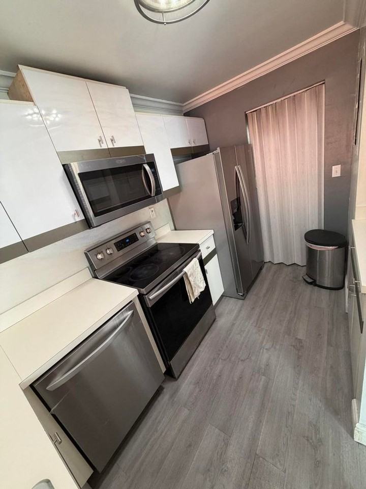 10343 Greenhouse Rd - Photo 2 of 15