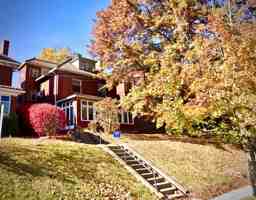 featured image of 456 S Graham St