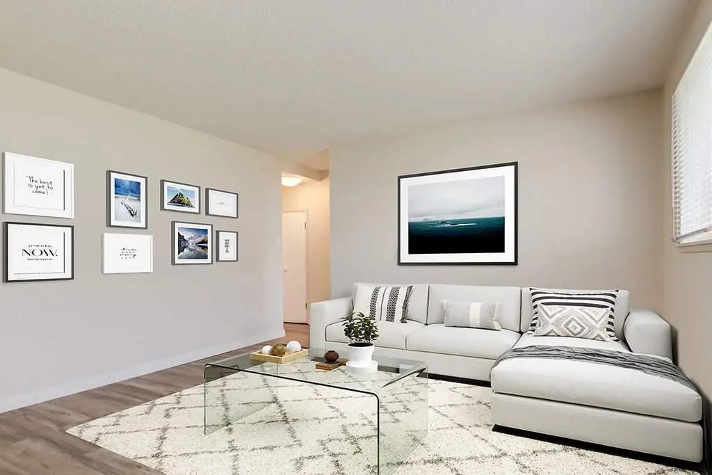 Pembroke House - Photo 4 of 20