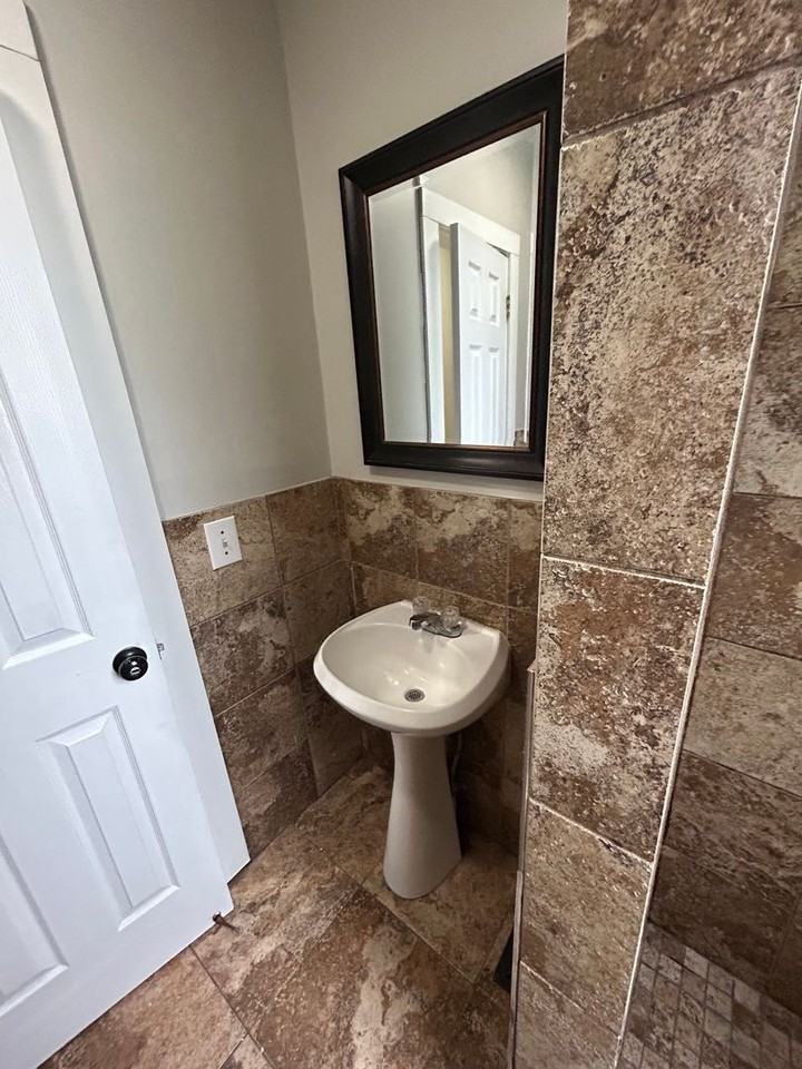 2014 Bancroft St - Photo 7 of 20