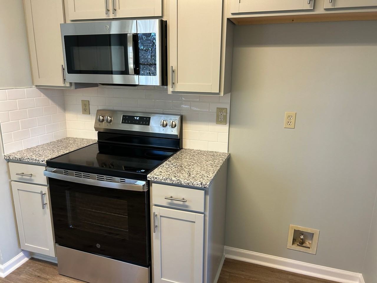 4010 Selda Dr - Photo 7 of 15