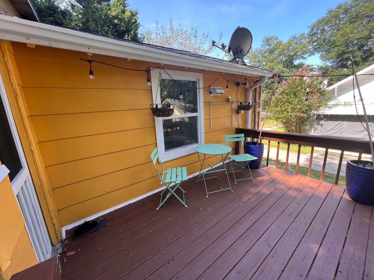 412 Laurens St Nw - Photo 2 of 10