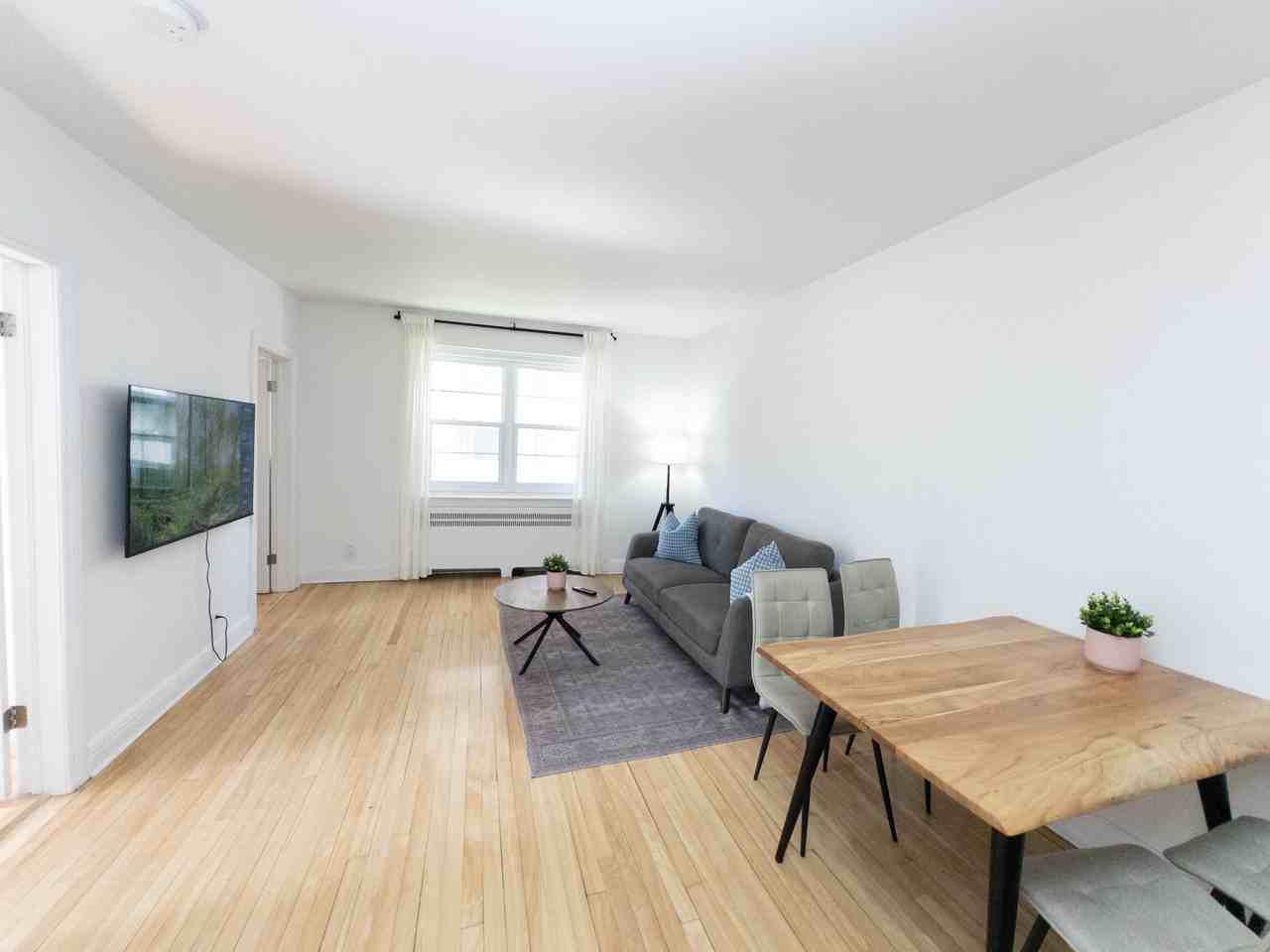 SUMMERHILL - Photo 5 of 33