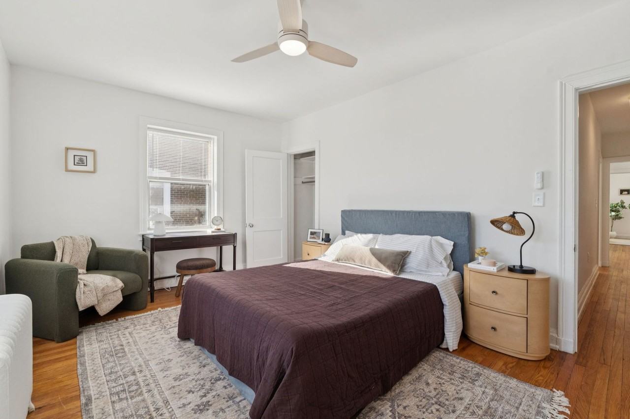 10 Montgomery - Photo 3 of 28