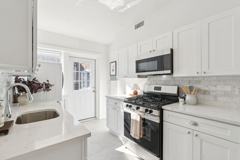 10 Montgomery - Photo 1 of 1
