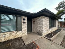 featured image of 1004 Ridgefield Dr